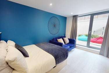 1 bed studio, Silver Street, East Reading, Reading, RG12SU - Image 2
